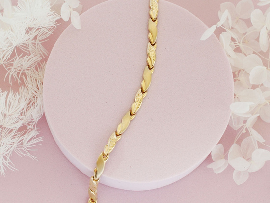 Bransoletka złota ponadczasowy wzór stampato