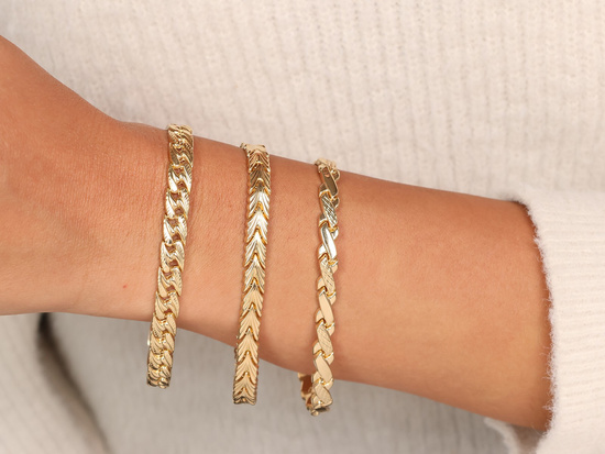 Złota bransoletka szeroka stampato elementowa