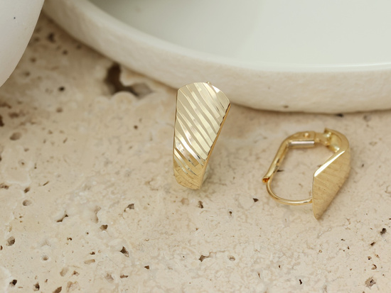 Kolczyki złote popularny wzór angielskie zdobione