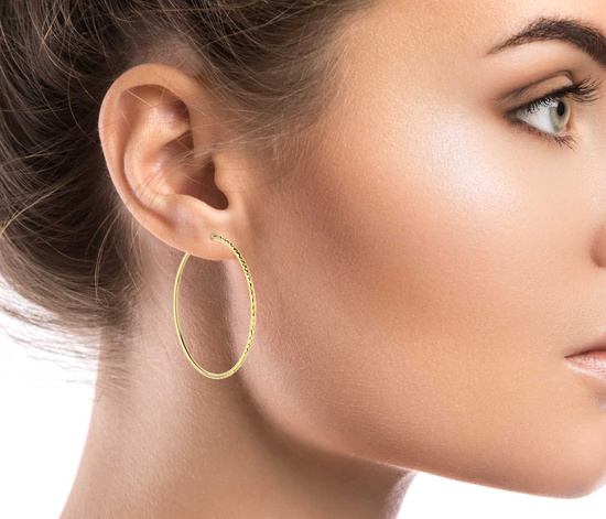 Złote kolczyki 375 koła 40 mm, diamentowane szarniry