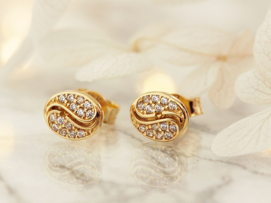Kolczyki złote na sztyfcie owalna z cyrkoniami