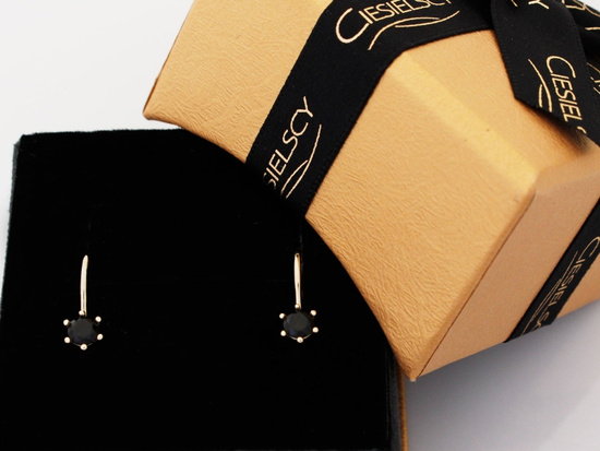 Kolczyki złote angielskie z czarnym kamieniem