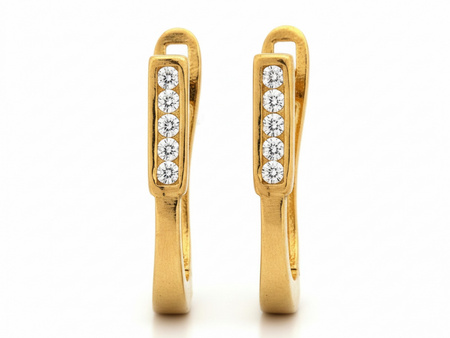 Kolczyki złote angielskie subtelne przecinki