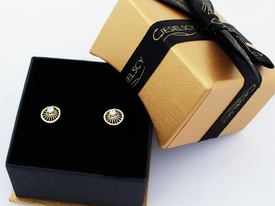 Kolczyki złote na sztyfcie z cyrkonią