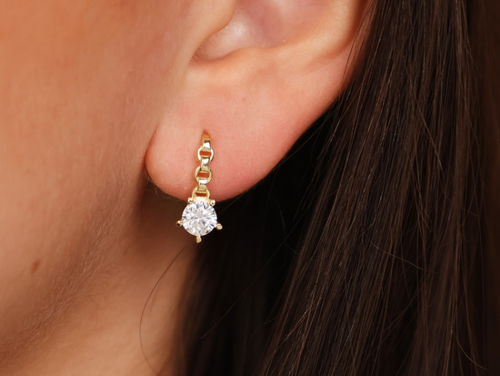 Złote kolczyki angielskie z cyrkonią