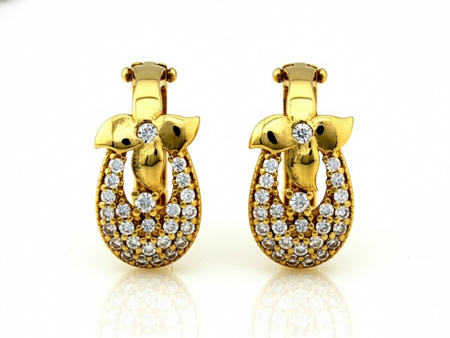 Kolczyki złote z kwiatkiem uniwersalne