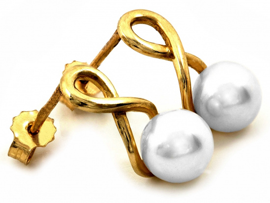 Kolczyki złote na sztyfcie z perłą