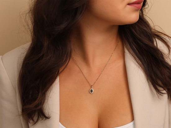 Zawieszka złota owalna z szampańską cyrkonią