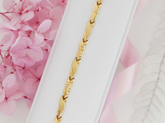 Bransoletka złota ponadczasowy wzór stampato