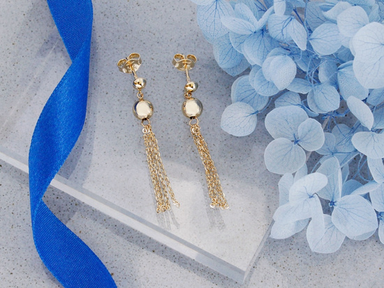 Kolczyki złote długie wiszące z kulkami i łańcuszkami