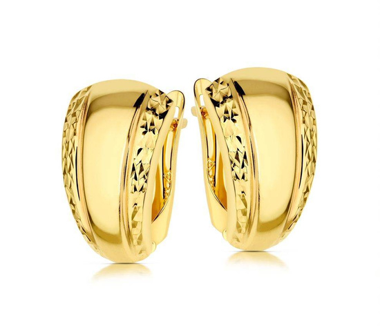 Złote kolczyki 375 diamentowane - klasyczne