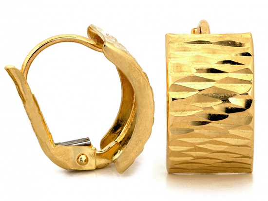 Kolczyki złote angielskie do każdej stylizacji na każdą okazję