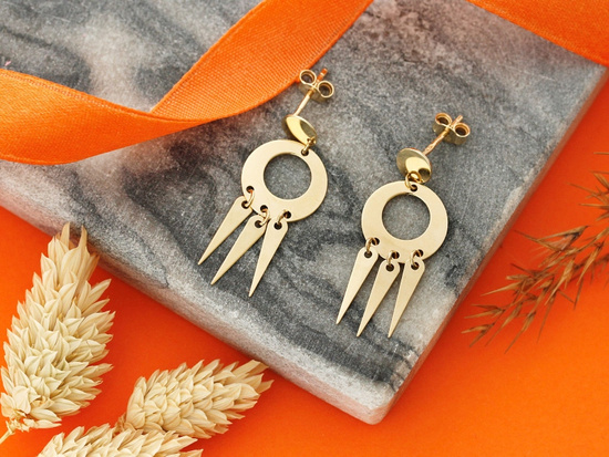 Kolczyki złote wiszące długie ruchome trójkąty