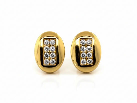 Złote kolczyki delikatne owalne na sztyfcie