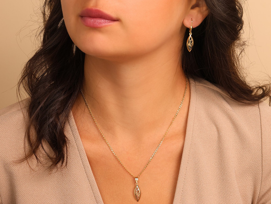 Kolczyki złote wiszące ażurowe idealne dla mamy dla babci