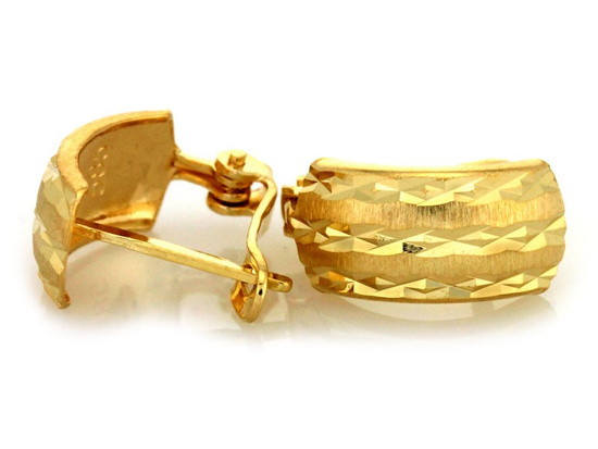 Angielskie kolczyki złote blaszki