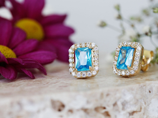 Kolczyki złote prostokątne z niebieskim oczkiem