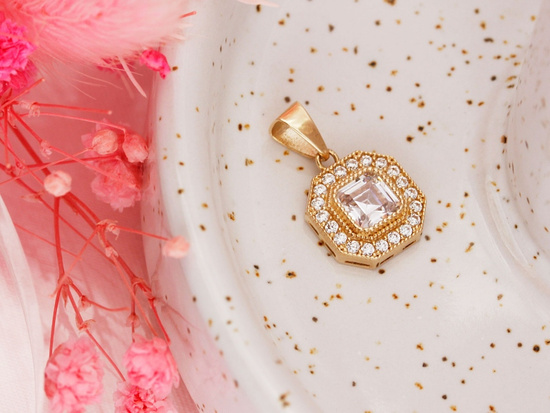 Złota zawieszka ośmiokątna z cyrkoniami