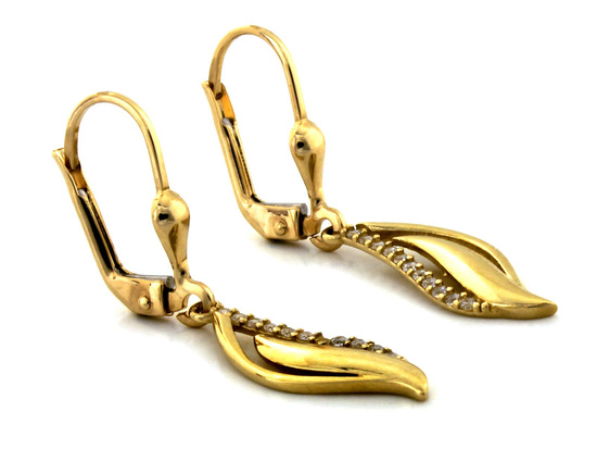 Kolczyki złote idealne na prezent wiszące