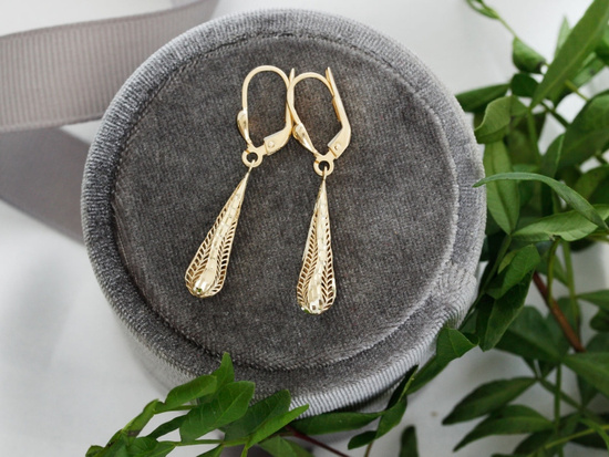 Kolczyki złote sztywne wiszące ażurowe maczugi