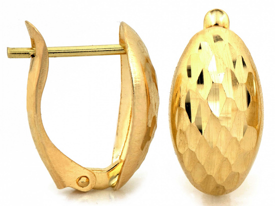 Owalne złote kolczyki blaszki angielskie zapięcie