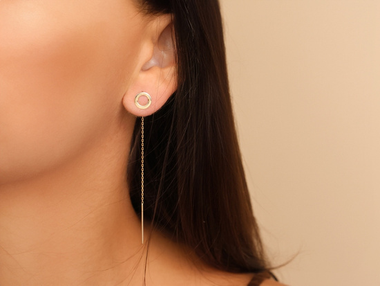 Kolczyki przewlekane z ringiem