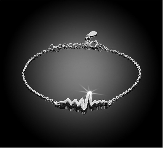 Bransoletka srebrna 925 z diamentowymi cyrkoniami - bicie serca