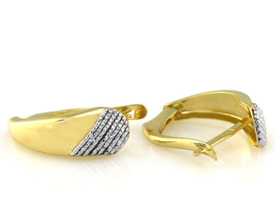 Kolczyki złote na angielskim zapięciu