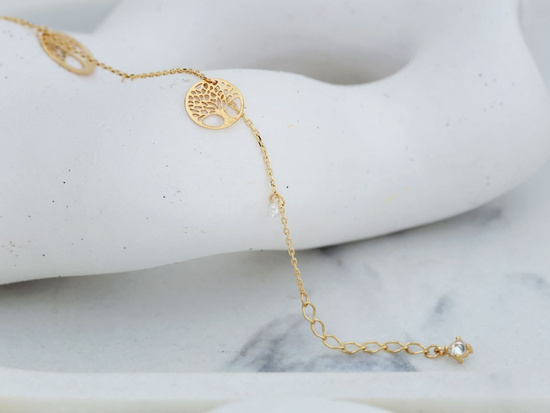 Złota bransoletka z trzema zawieszkami drzewka szczęścia