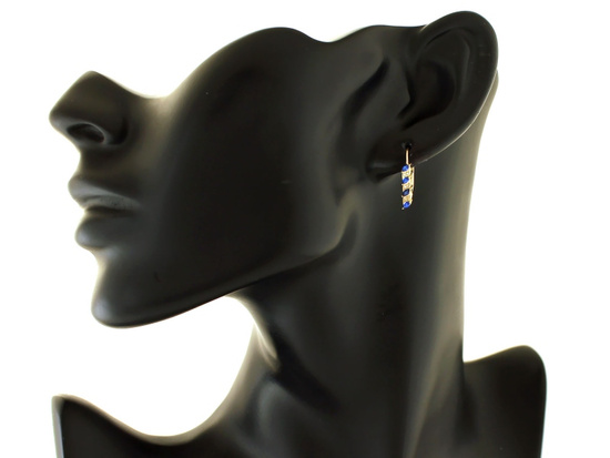 Kolczyki złote angielskie z niebieskimi i białymi kamieniami