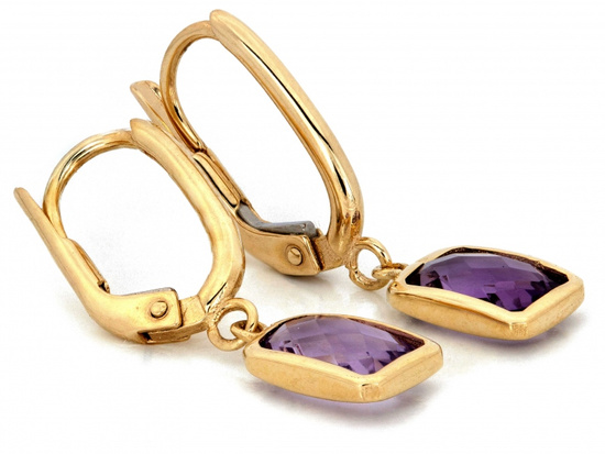 Kolczyki złote wiszące angielskie z prostokątnym fioletowym kamieniem