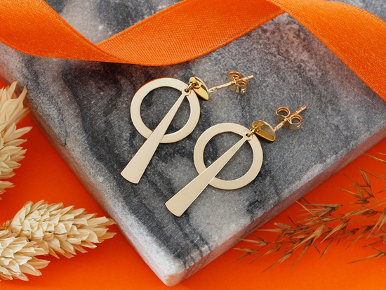 Kolczyki złote wiszące modne nowoczesne