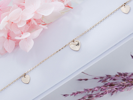 Bransoletka złota łańcuszek z trzema sercami