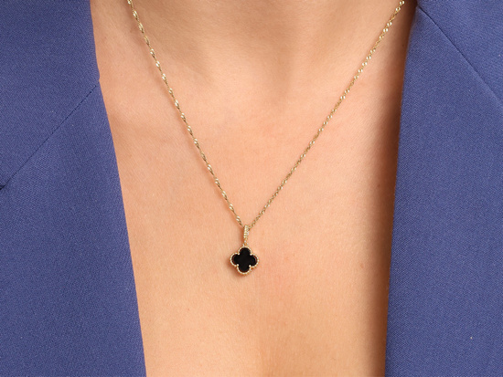 Zawieszka złota 585 koniczynka, kwiatek z onyksem