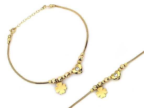 Złota bransoletka z kulkami sercem i wiszącą koniczynką