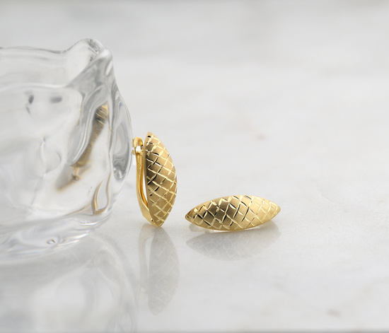 Złote kolczyki - fantazyjne