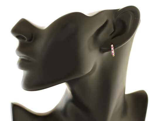 Kolczyki złote jak przecinki z czerwonymi i białymi cyrkoniami