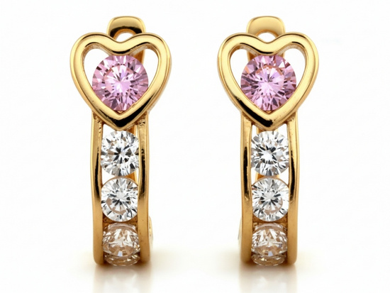 Złote kolczyki angielskie z serduszkiem dla dziecka