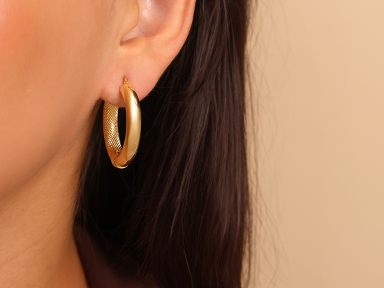 Kolczyki złote dmuchane koła zdobione angielskie zapięcie 32mm