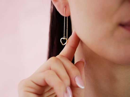 Kolczyki złote długie przeciągane z sercem