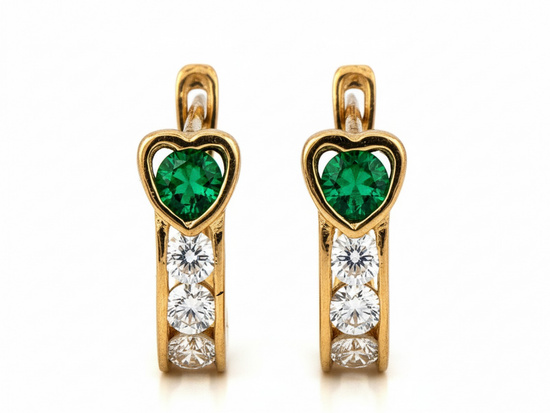 Kolczyki złote dla dziewczynki z serduszkiem z zielonymi cyrkoniami