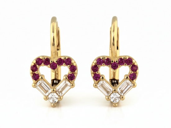 Kolczyki złote angielskie z sercami z czerwonymi cyrkoniami