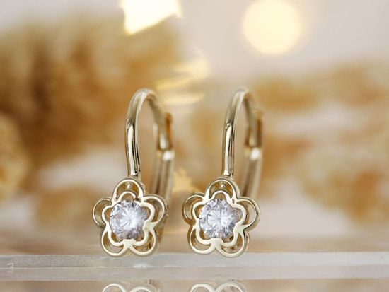 Kolczyki złote angielskie delikatne z kwiatkiem dla dziewczynki