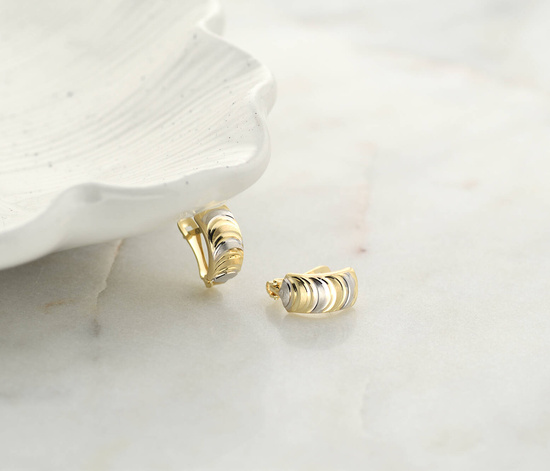 Złote kolczyki 585 diamentowane - klasyczne