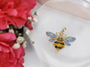 Zawieszka złota duża pszczoła z emalią