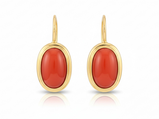 Kolczyki złote owalne z koralem na zapięciu angielskim
