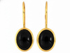Kolczyki złote na biglu z czarnym kamieniem syntetycznym