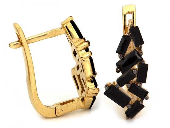 Złote kolczyki angielskie z czarnymi cyrkoniami