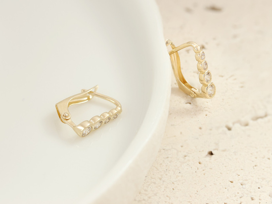 Kolczyki złote angielskie z cyrkoniami eleganckie subtelne