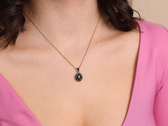 Zawieszka złota czarna markiza